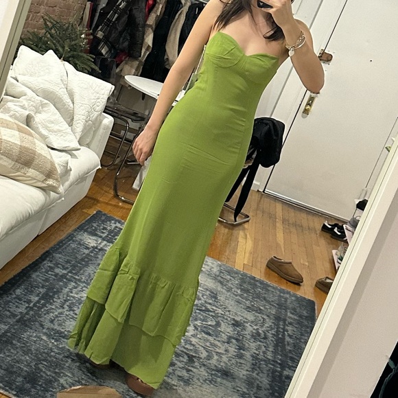 Reformation Fallon Dress - Picture 3 of 4